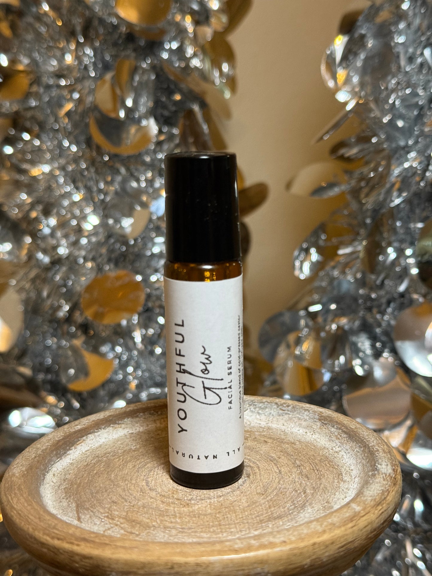 Youthful Glow Facial Serum – Roller